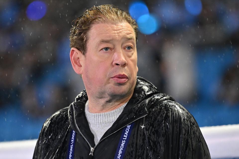 开云权威入口-阿马杜炮轰斯卢茨基:关系破裂互相不说话!想踢球就必须离开申花